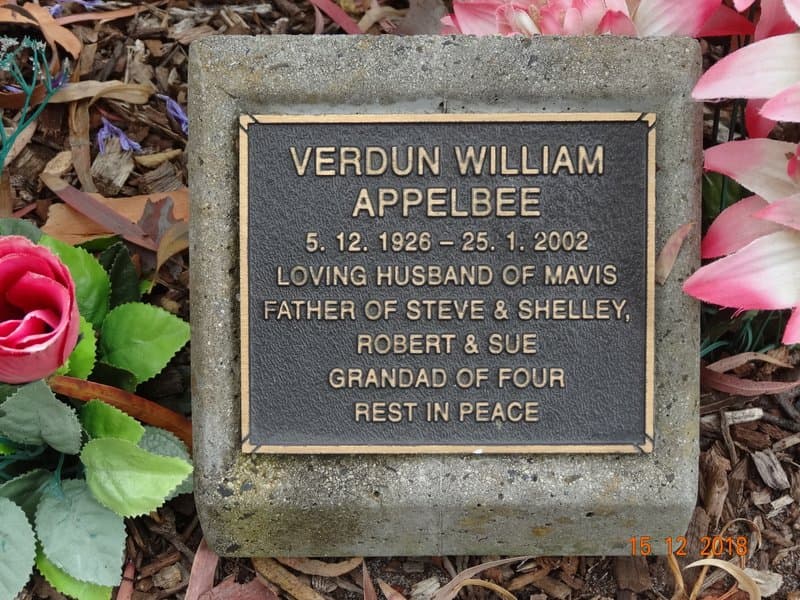 Vurdun William APPELBEE gravestone photograph 1