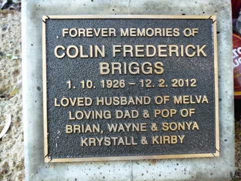 Colin Frederick BRIGGS gravestone photograph 1