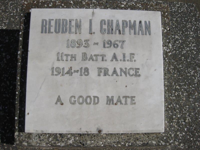 Reuben Ivan CHAPMAN gravestone photograph 1