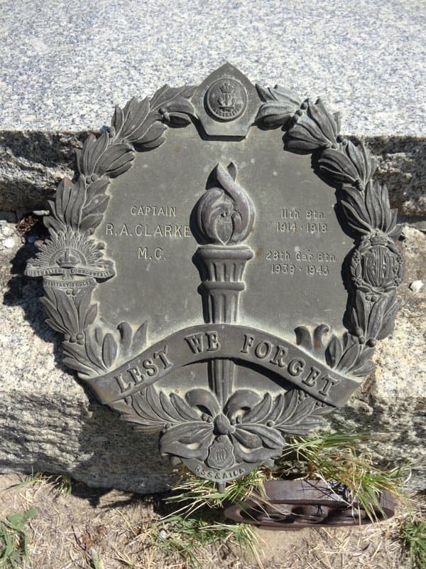 Robert Mayo CLARKE gravestone photograph 1