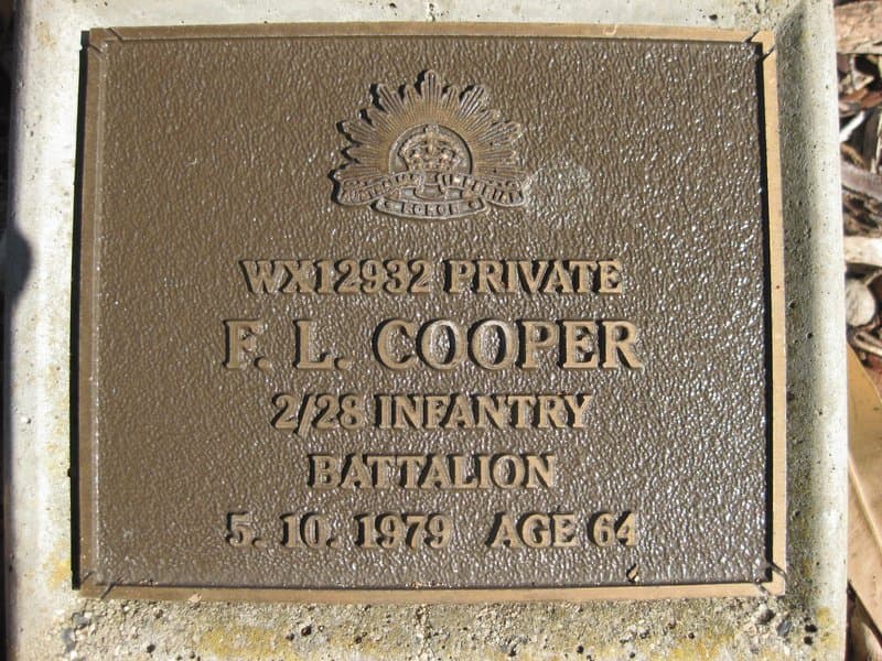 Frank Lawrance COOPER gravestone photograph 1
