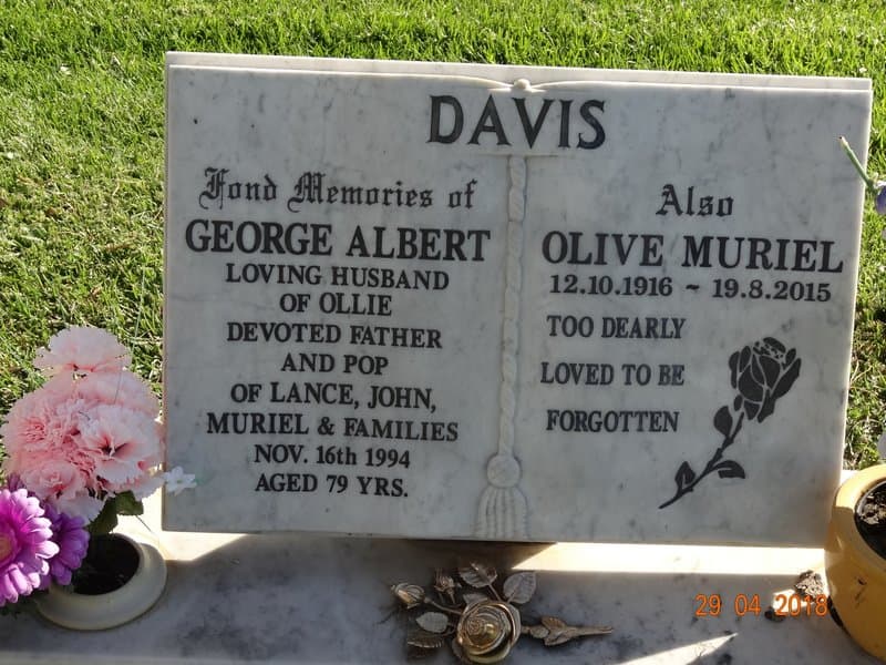 George Albert DAVIS gravestone photograph 1