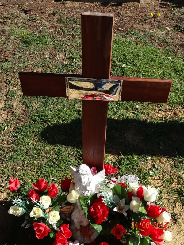 Desmond DEVEREUX gravestone photograph 1
