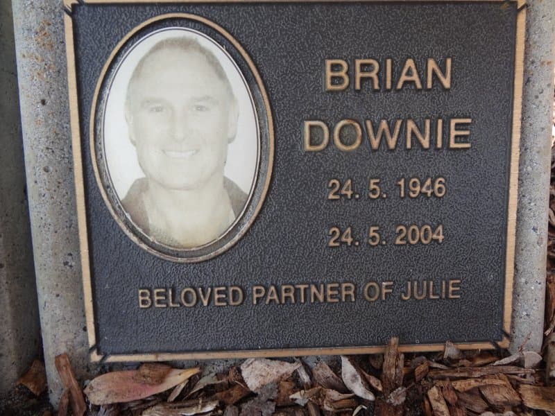 Thomas Brian DOWNIE gravestone photograph 1