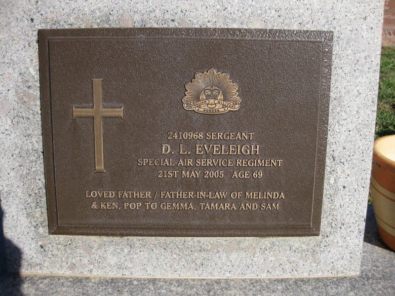 Denis Lawrance EVELEIGH gravestone photograph 1