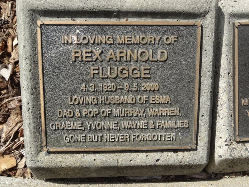 Rex Arnold FLUGGE gravestone photograph 1