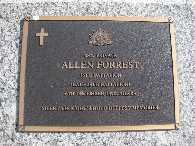 Allen FORREST gravestone photograph 1