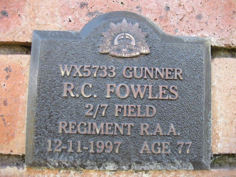 Robert Charles FOWLES gravestone photograph 1