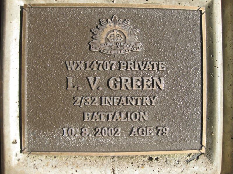 Laurence Victor GREEN gravestone photograph 1