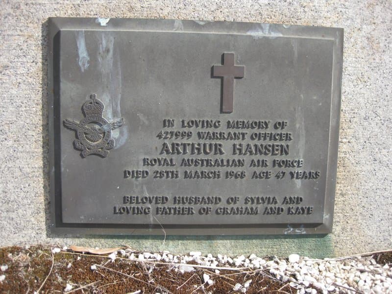 Arthur HANSEN gravestone photograph 1
