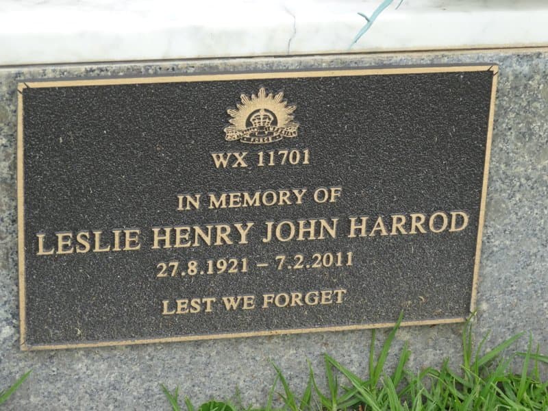 Leslie Henry John HARROD gravestone photograph 2