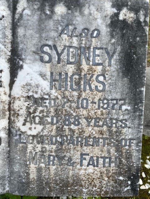 Sydney HICKS gravestone photograph 2
