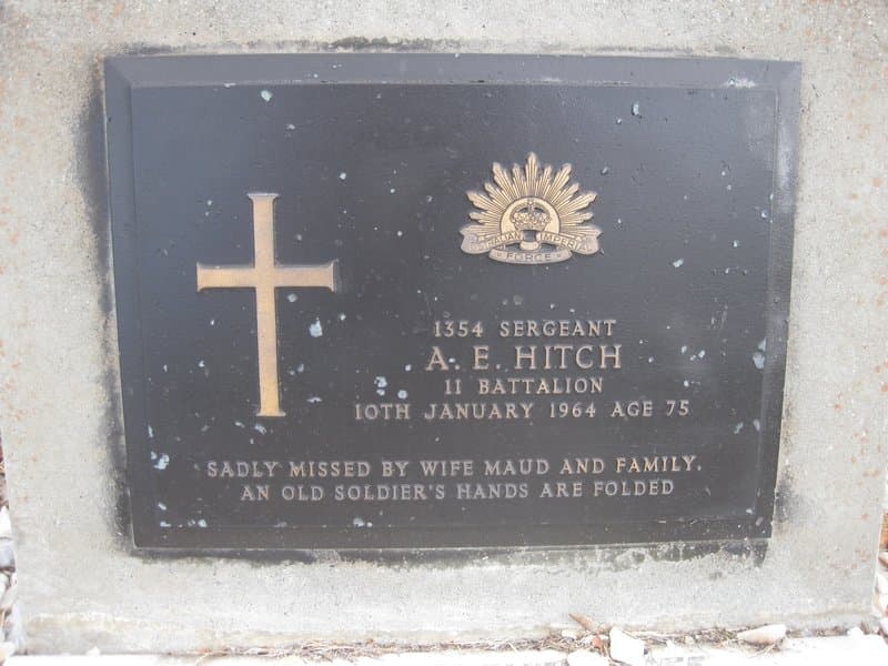 Arthur Edward HITCH gravestone photograph 1