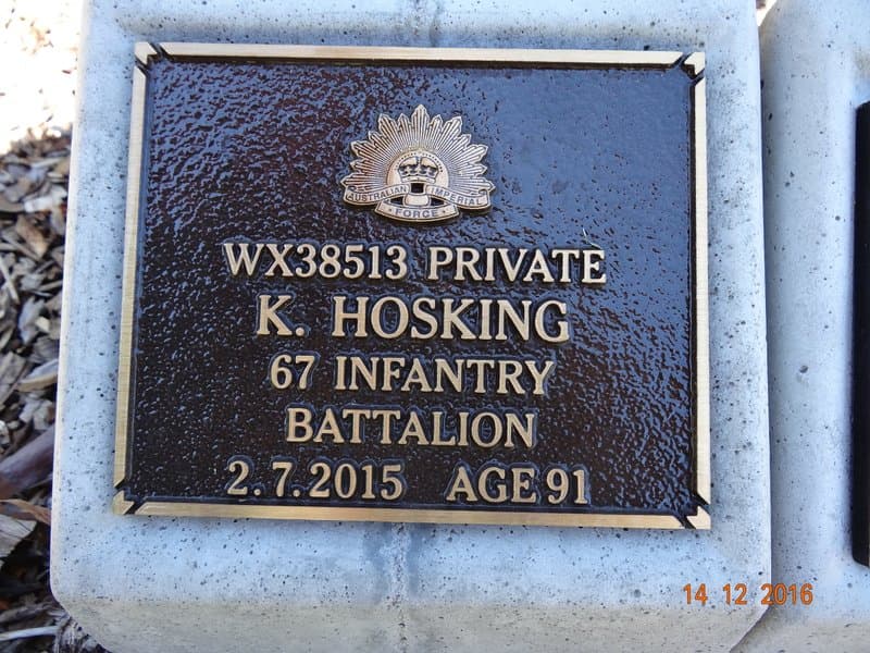 Keith HOSKING gravestone photograph 2