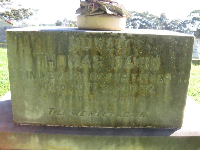 Thomas David HOVEY gravestone photograph 1