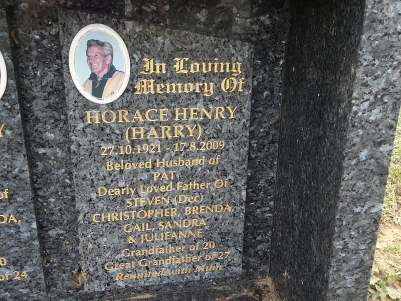 Horace Henry HUNT gravestone photograph 1