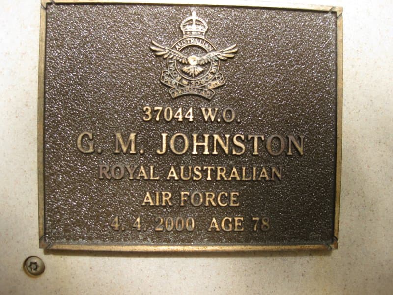 George Mains JOHNSTON gravestone photograph 1