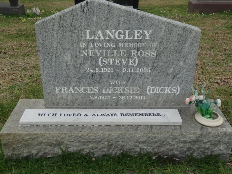 Neville Ross LANGLEY gravestone photograph 1