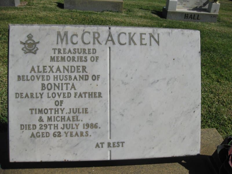 Alexander John MCCRACKEN gravestone photograph 1