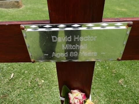 David Hector MITCHELL gravestone photograph 1