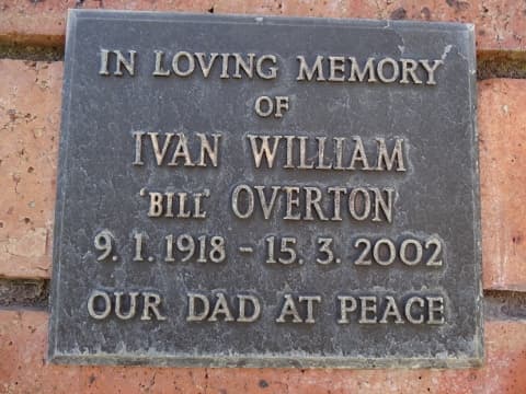 Ivan William OVERTON gravestone photograph 1