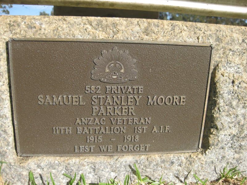 Samuel Stanley Moore PARKER gravestone photograph 2