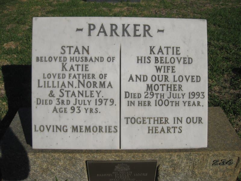 Samuel Stanley Moore PARKER gravestone photograph 3