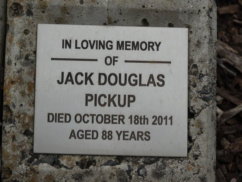 Jack Douglas PICKUP gravestone photograph 1