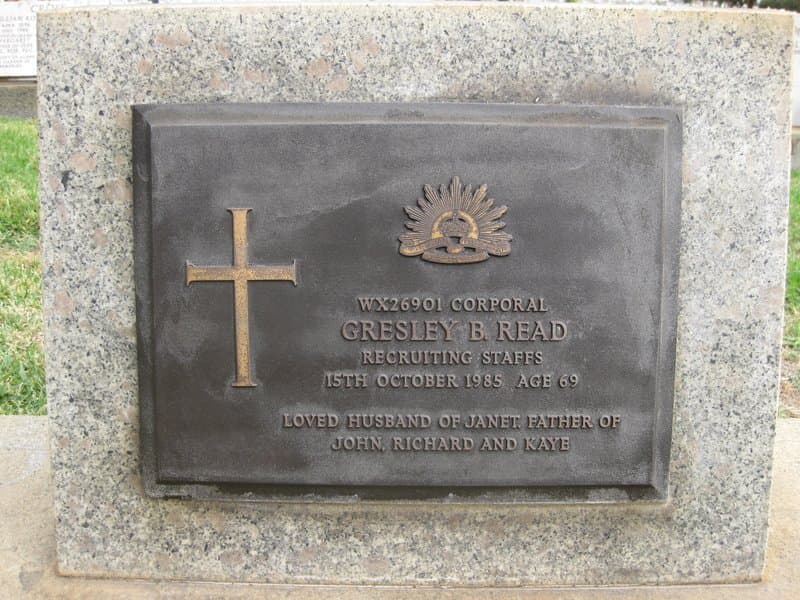 Gresley Byers READ gravestone photograph 1