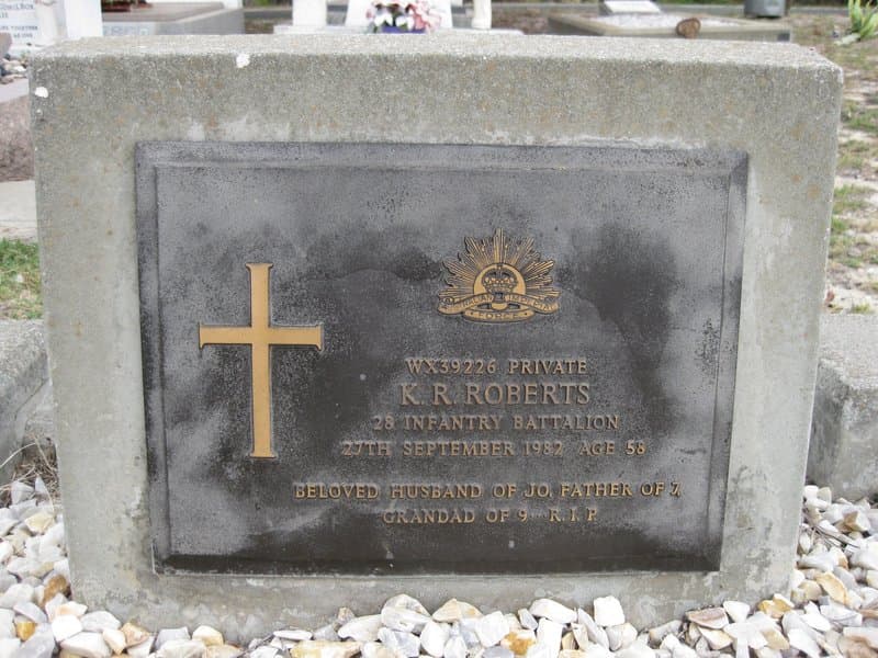Kenneth Richard ROBERTS gravestone photograph 1
