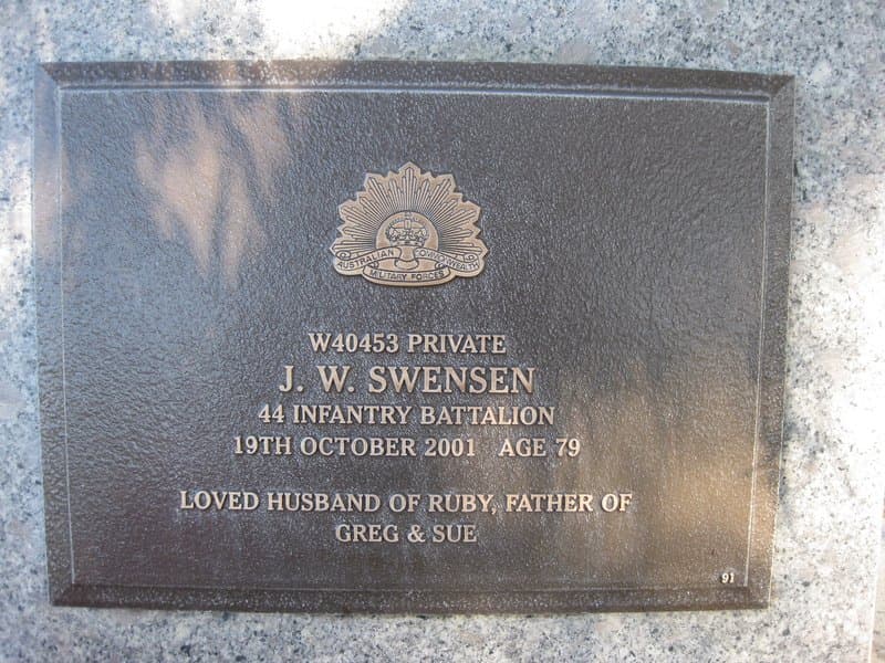 John William SWENSEN gravestone photograph 1