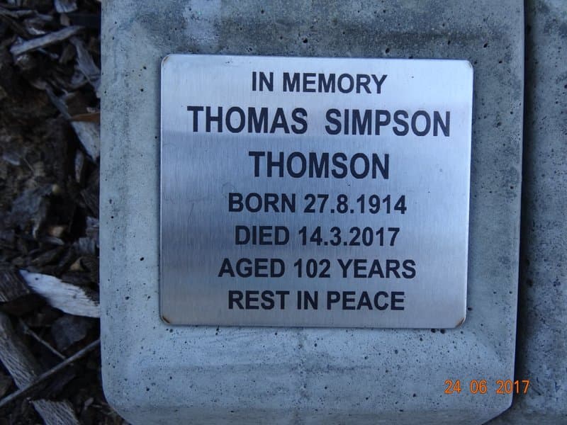 Thomas Simpson THOMSON gravestone photograph 1