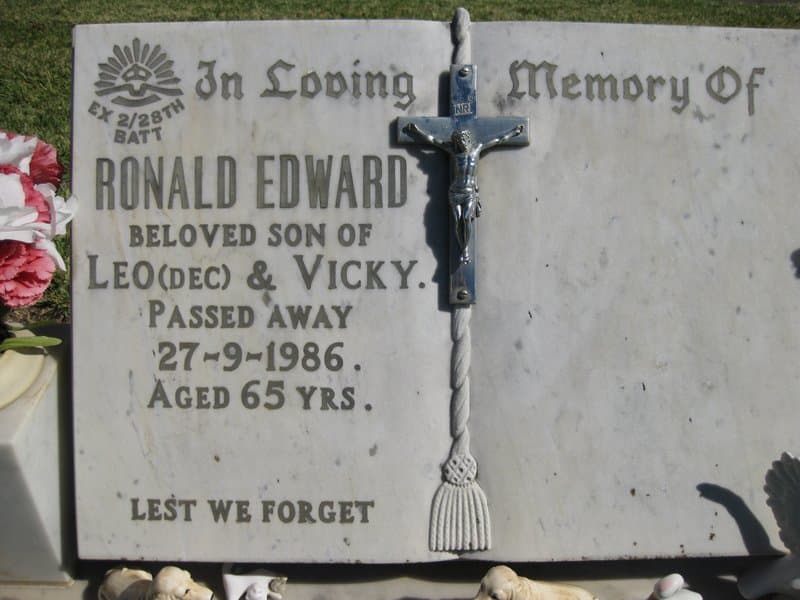 Ronald Edward TREASURE gravestone photograph 1