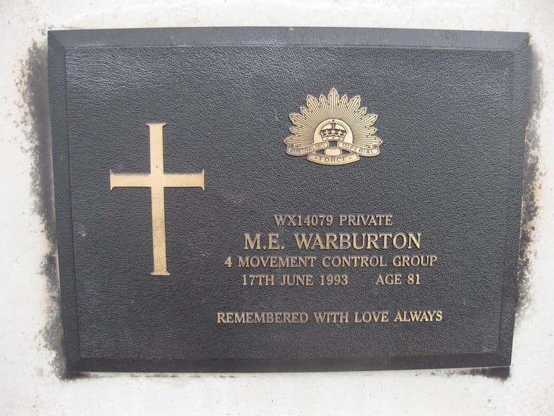 Major Ernest WARBURTON gravestone photograph 1