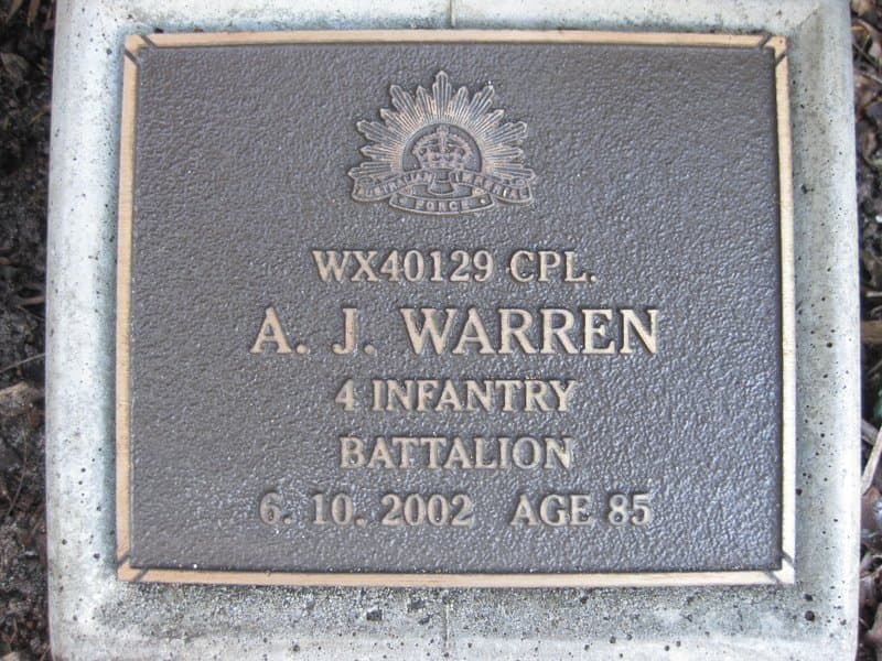 Arthur James Allan WARREN gravestone photograph 1