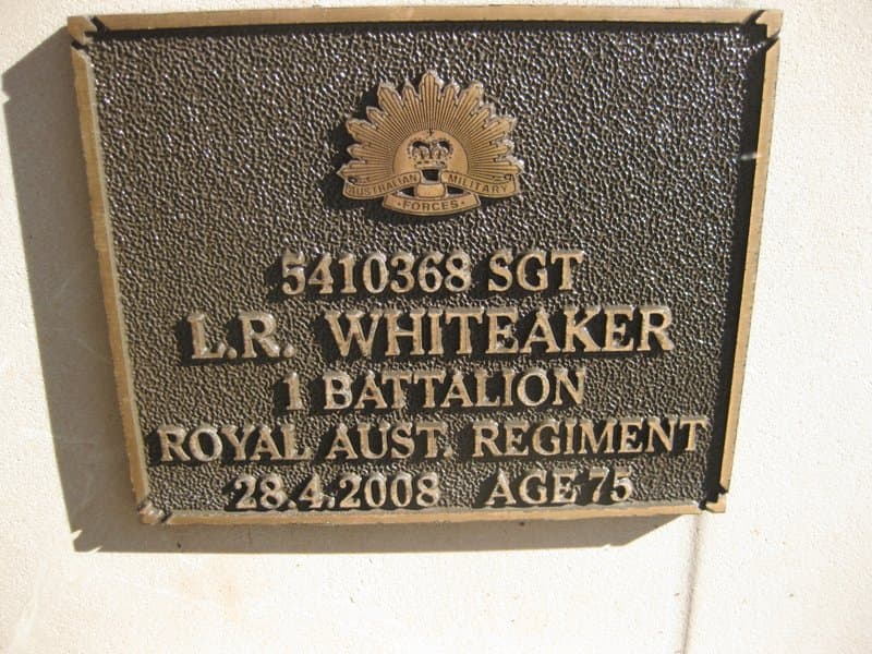 Leslie Ronald ("Ron) WHITEAKER gravestone photograph 1